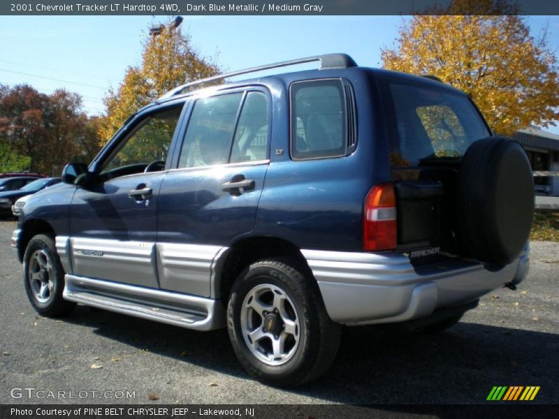 Dark Blue Metallic / Medium Gray 2001 Chevrolet Tracker LT Hardtop 4WD