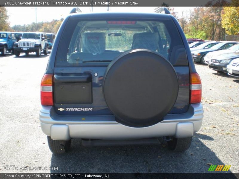 Dark Blue Metallic / Medium Gray 2001 Chevrolet Tracker LT Hardtop 4WD