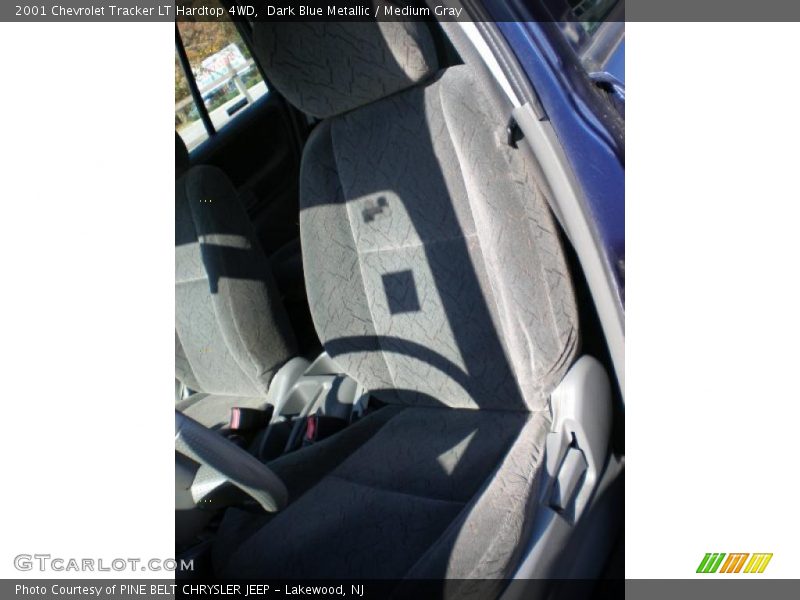 Dark Blue Metallic / Medium Gray 2001 Chevrolet Tracker LT Hardtop 4WD