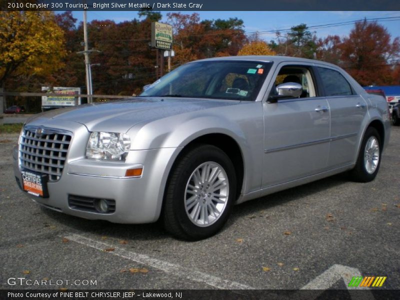 Front 3/4 View of 2010 300 Touring