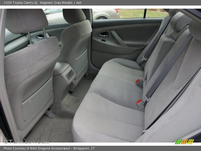 Magnetic Gray Metallic / Ash 2009 Toyota Camry LE