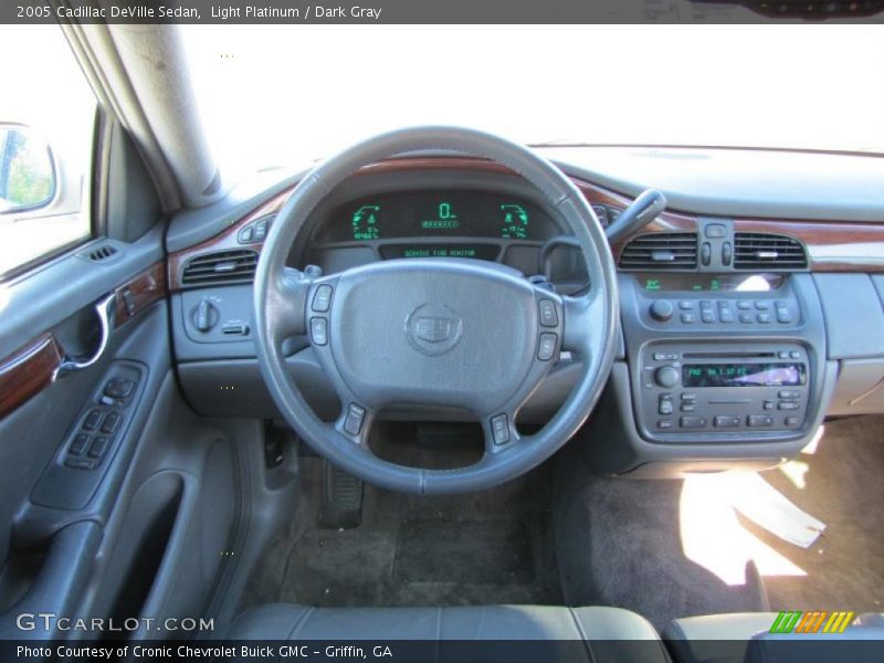 Light Platinum / Dark Gray 2005 Cadillac DeVille Sedan
