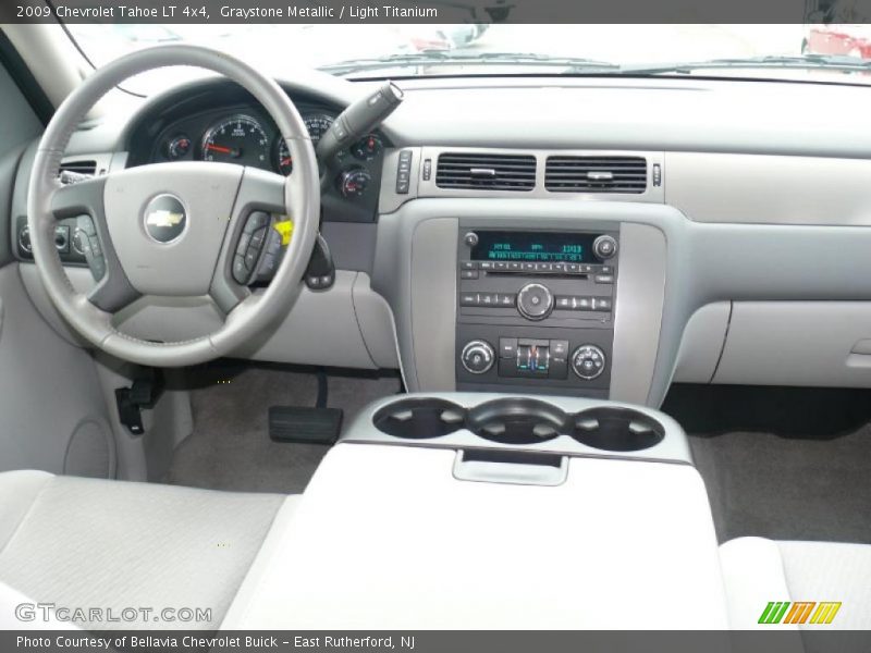 Dashboard of 2009 Tahoe LT 4x4
