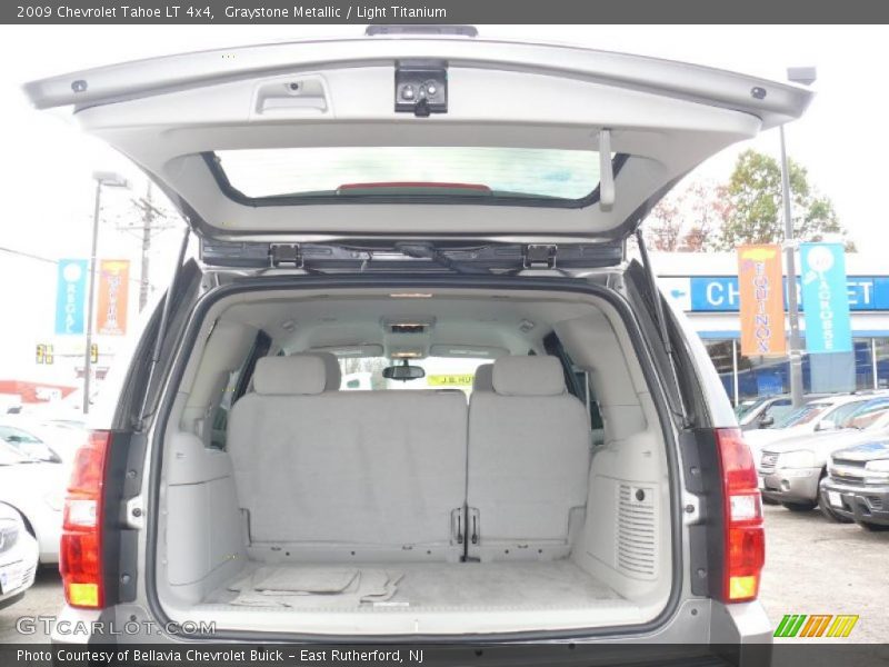 Graystone Metallic / Light Titanium 2009 Chevrolet Tahoe LT 4x4