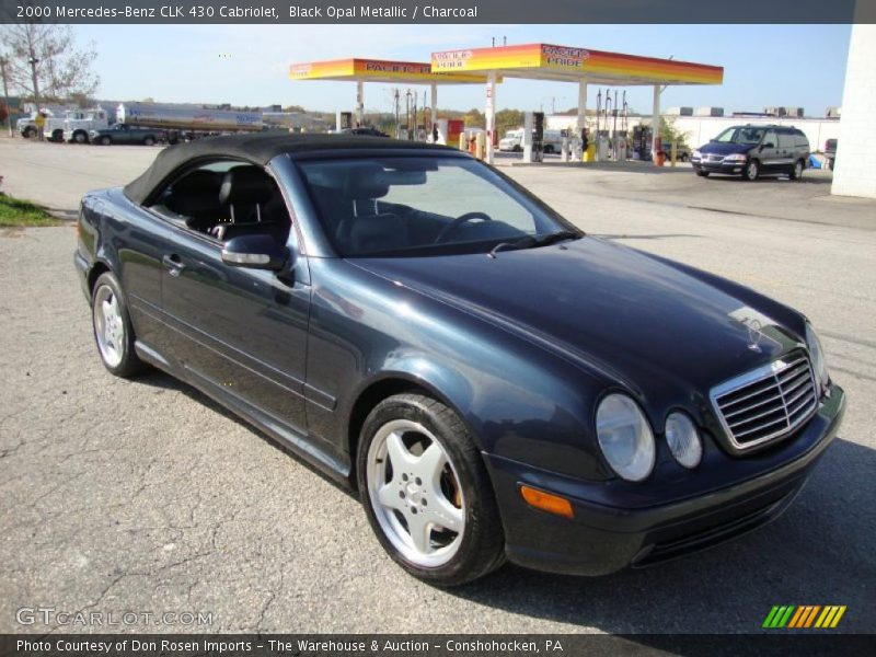 Front 3/4 View of 2000 CLK 430 Cabriolet