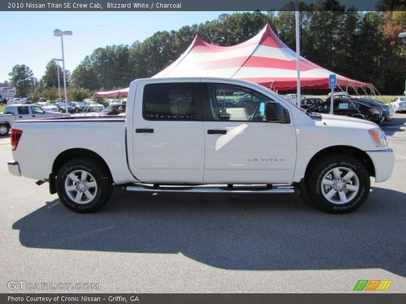 Blizzard White / Charcoal 2010 Nissan Titan SE Crew Cab