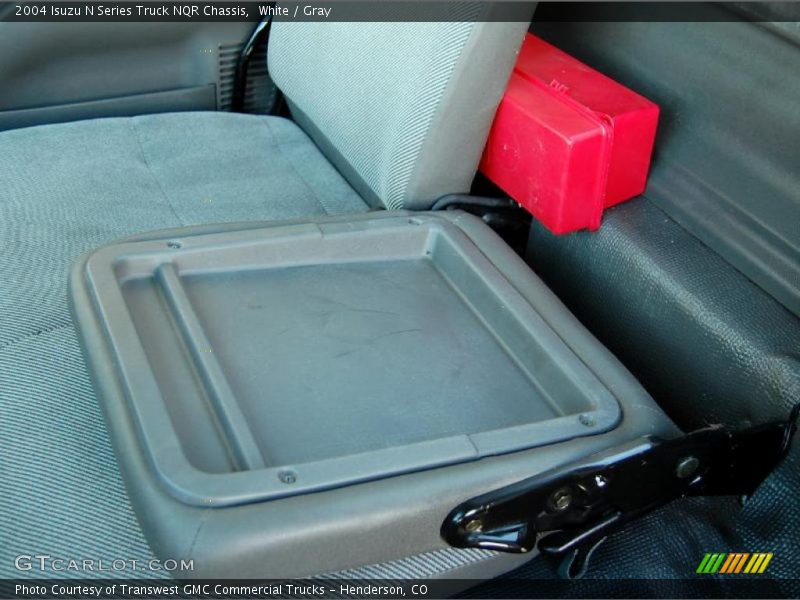  2004 N Series Truck NQR Chassis Gray Interior