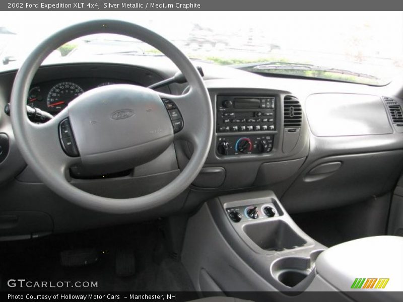 Dashboard of 2002 Expedition XLT 4x4