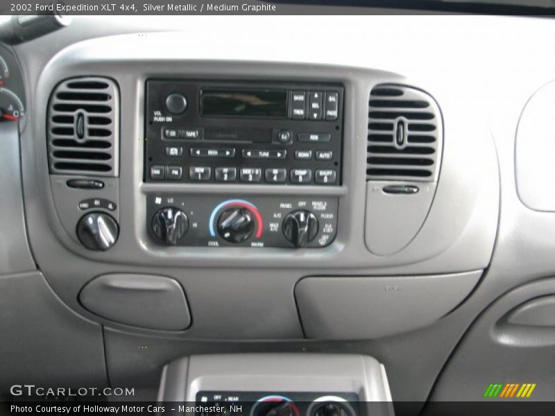 Controls of 2002 Expedition XLT 4x4