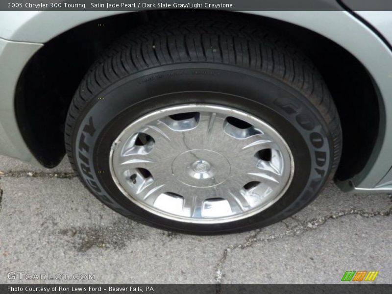 Satin Jade Pearl / Dark Slate Gray/Light Graystone 2005 Chrysler 300 Touring