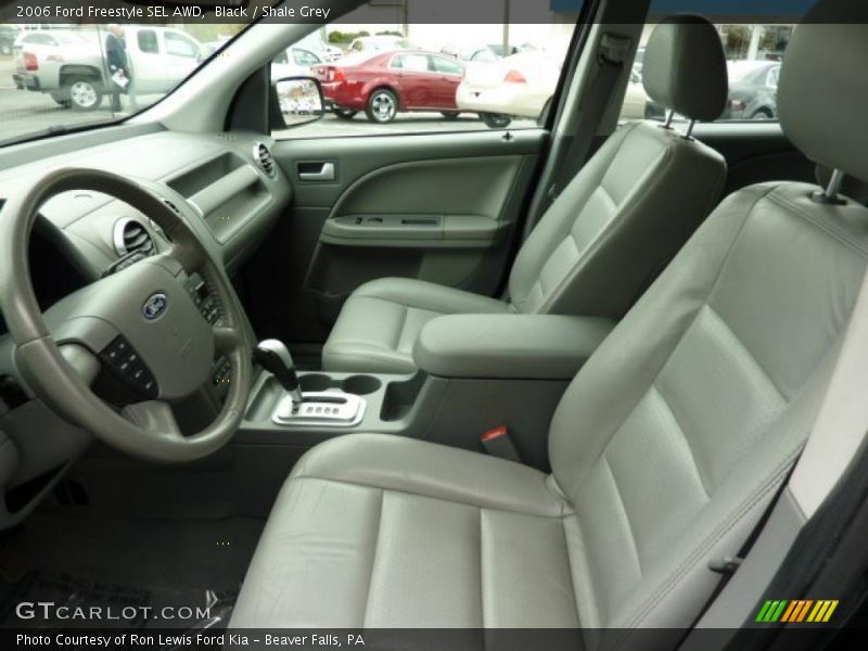  2006 Freestyle SEL AWD Shale Grey Interior