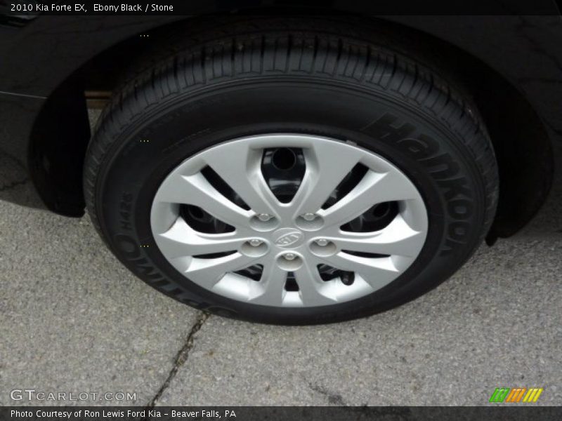 Ebony Black / Stone 2010 Kia Forte EX