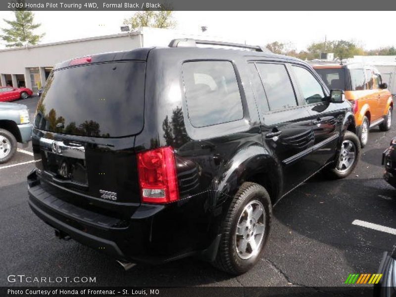 Formal Black / Black 2009 Honda Pilot Touring 4WD