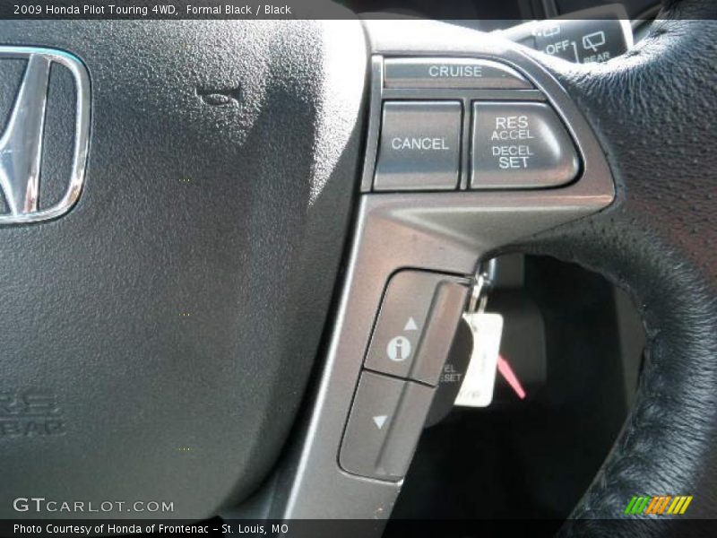 Formal Black / Black 2009 Honda Pilot Touring 4WD