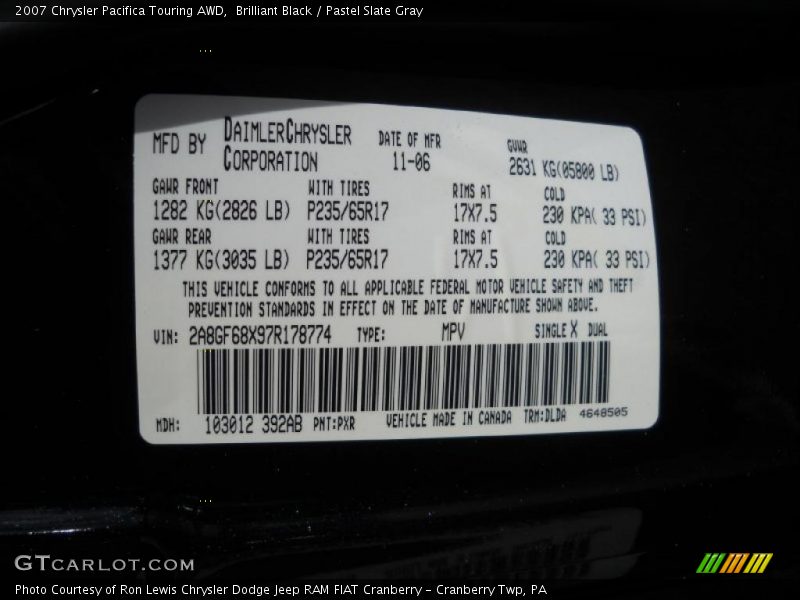 Brilliant Black / Pastel Slate Gray 2007 Chrysler Pacifica Touring AWD