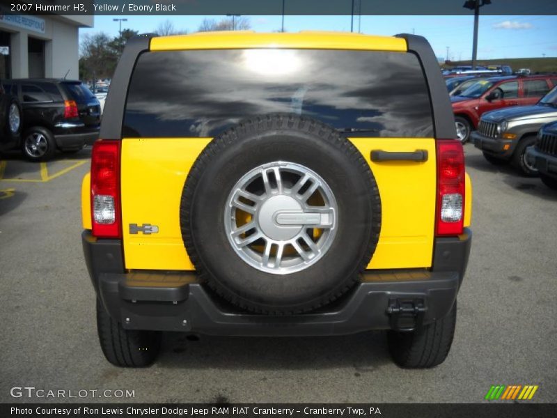 Yellow / Ebony Black 2007 Hummer H3