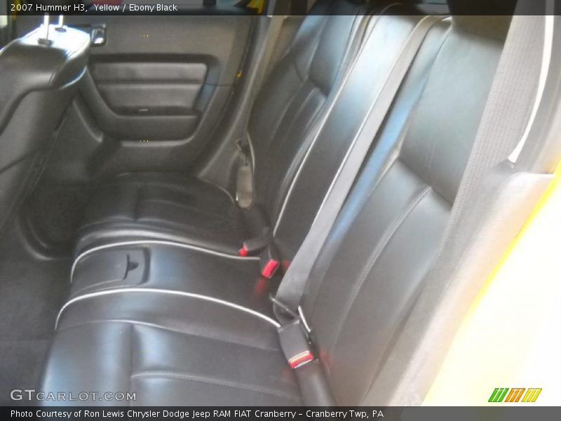 Yellow / Ebony Black 2007 Hummer H3