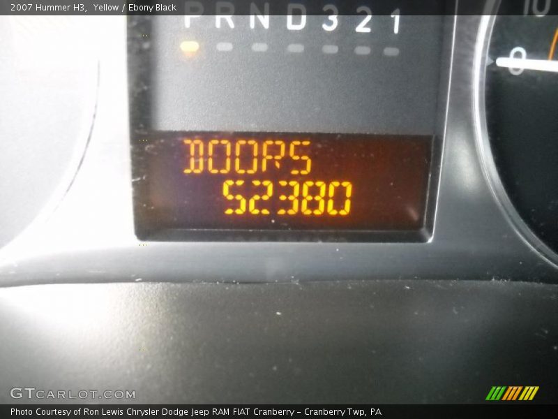 Yellow / Ebony Black 2007 Hummer H3