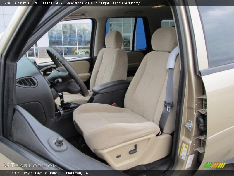 Sandstone Metallic / Light Cashmere/Ebony 2006 Chevrolet TrailBlazer LS 4x4