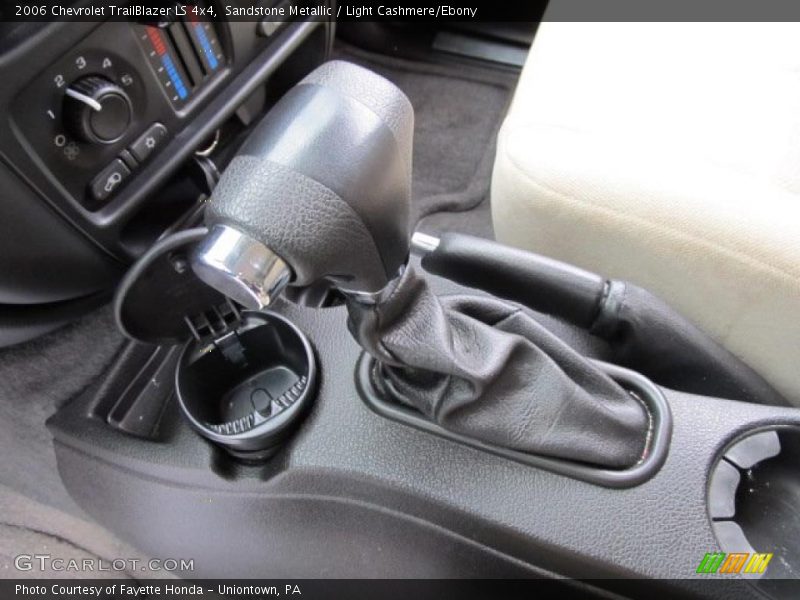 Sandstone Metallic / Light Cashmere/Ebony 2006 Chevrolet TrailBlazer LS 4x4