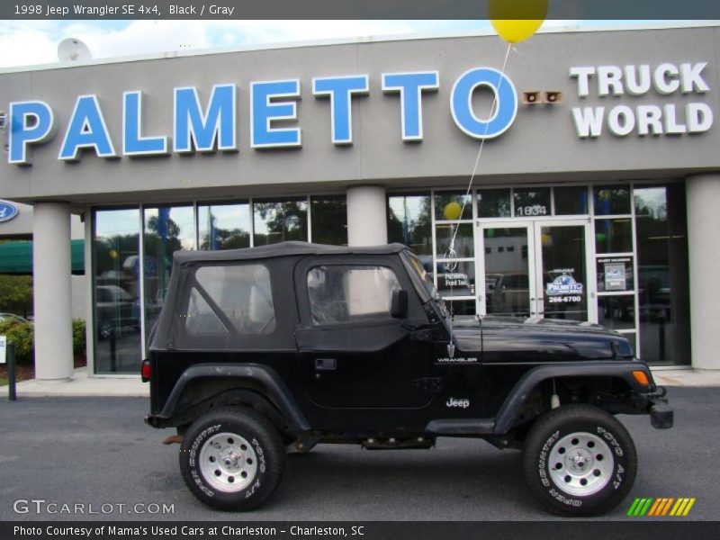 Black / Gray 1998 Jeep Wrangler SE 4x4