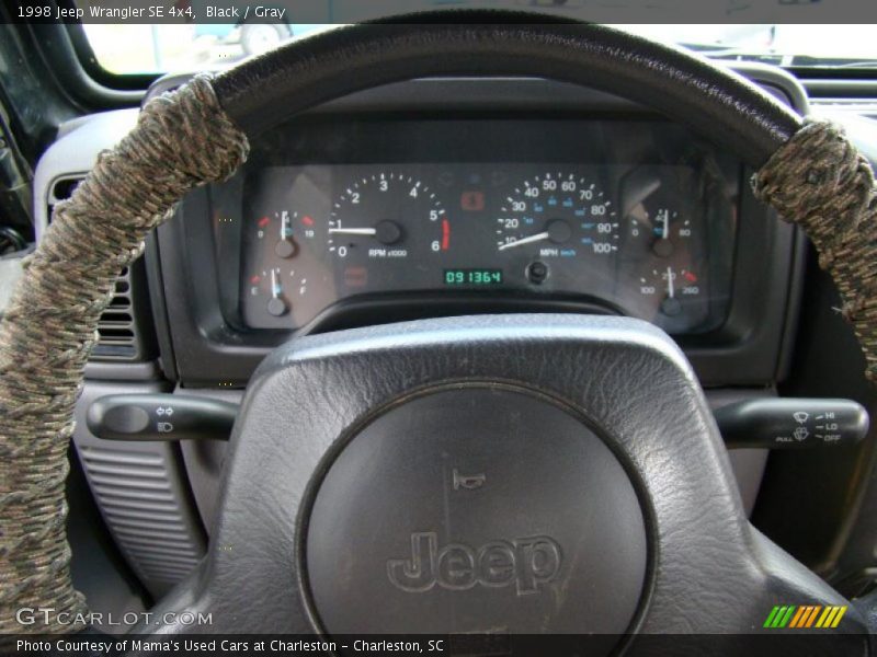 Black / Gray 1998 Jeep Wrangler SE 4x4