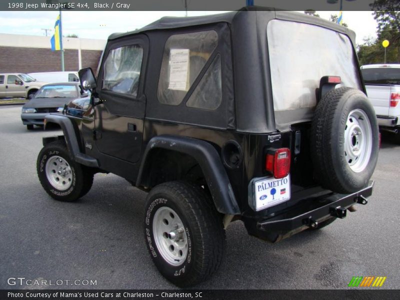 Black / Gray 1998 Jeep Wrangler SE 4x4