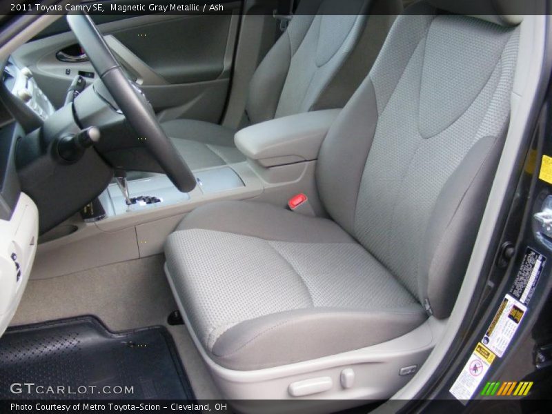 Magnetic Gray Metallic / Ash 2011 Toyota Camry SE