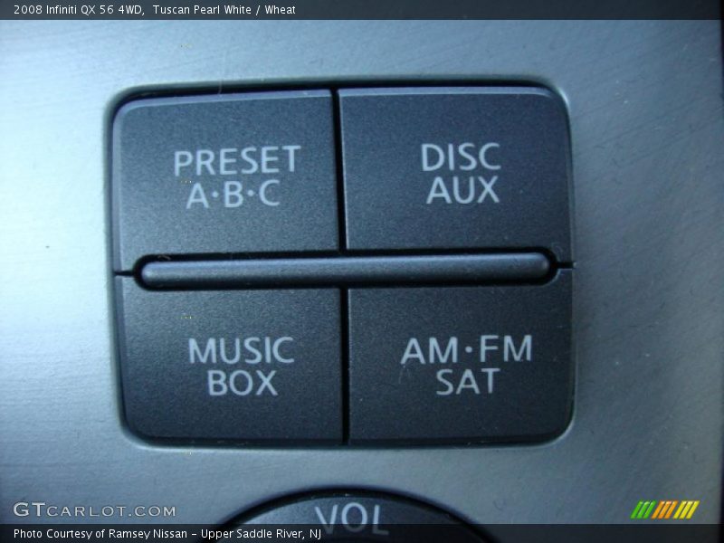 Tuscan Pearl White / Wheat 2008 Infiniti QX 56 4WD