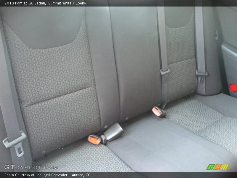 Summit White / Ebony 2010 Pontiac G6 Sedan