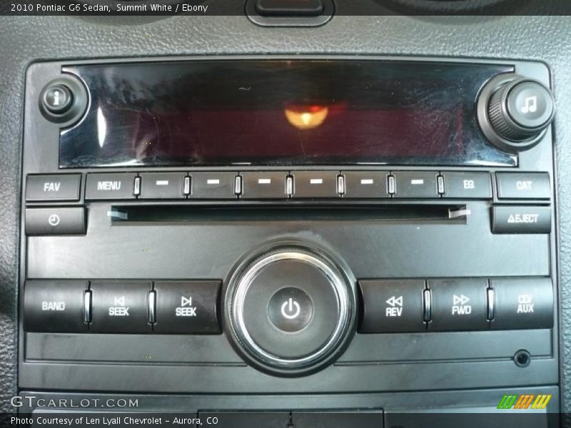 Summit White / Ebony 2010 Pontiac G6 Sedan