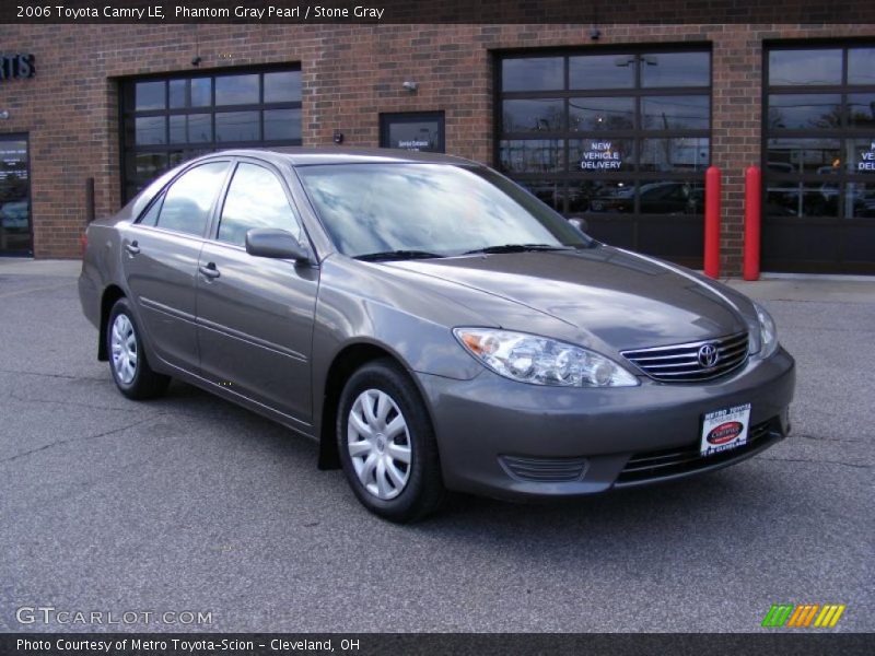 Phantom Gray Pearl / Stone Gray 2006 Toyota Camry LE