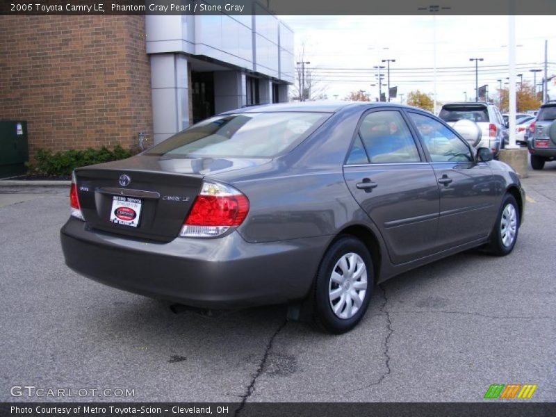 Phantom Gray Pearl / Stone Gray 2006 Toyota Camry LE