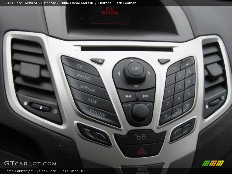 Controls of 2011 Fiesta SES Hatchback