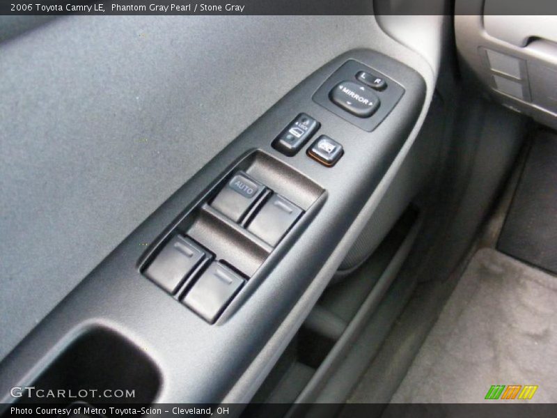 Phantom Gray Pearl / Stone Gray 2006 Toyota Camry LE