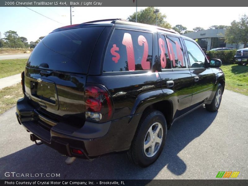 Black / Light Gray 2006 Chevrolet TrailBlazer LS 4x4