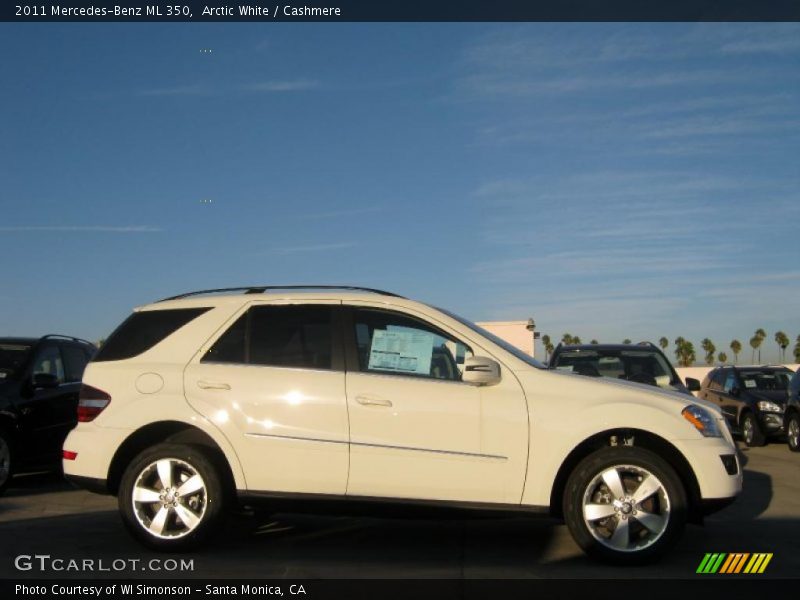 Arctic White / Cashmere 2011 Mercedes-Benz ML 350