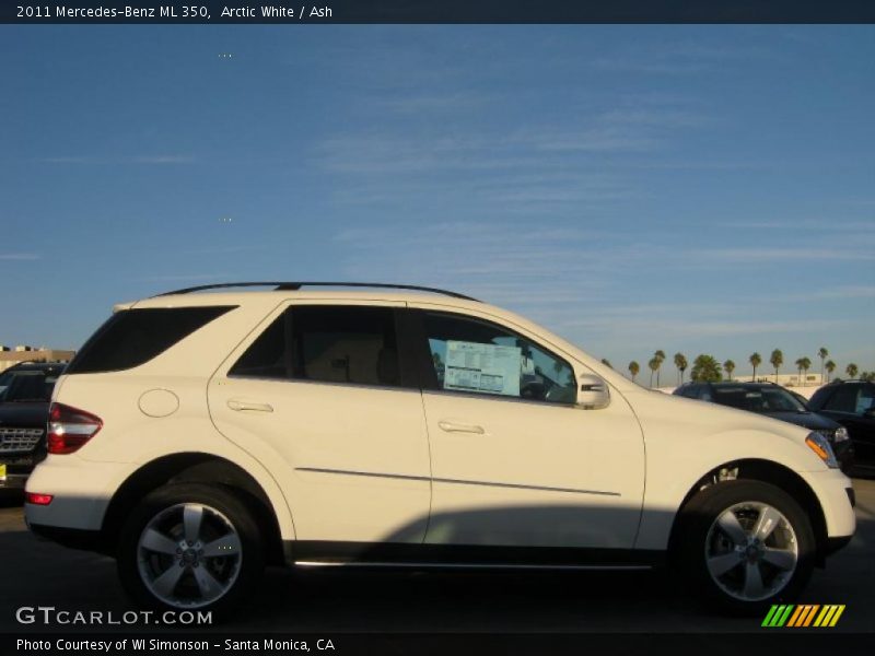 Arctic White / Ash 2011 Mercedes-Benz ML 350