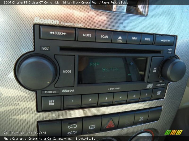 Controls of 2006 PT Cruiser GT Convertible