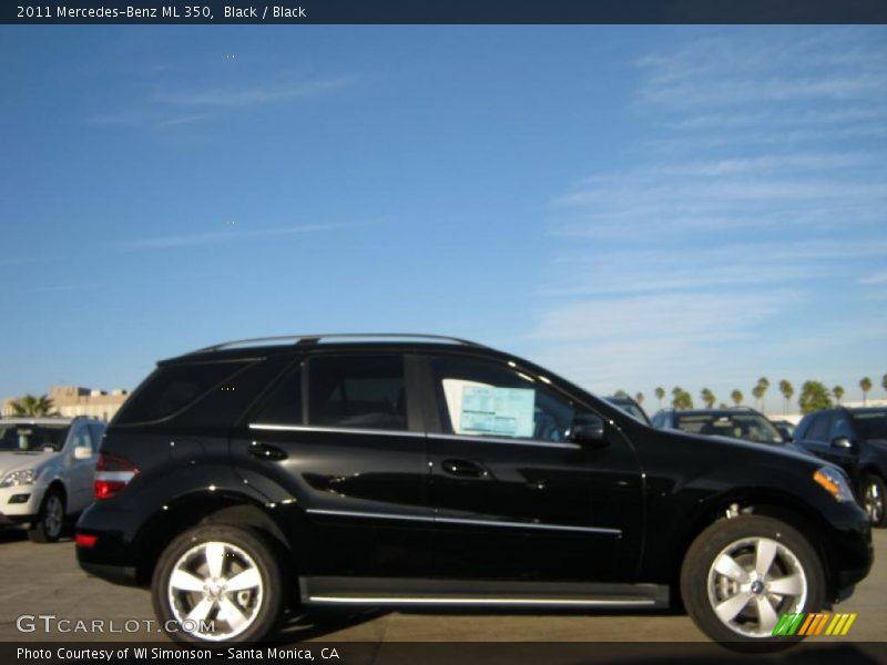 Black / Black 2011 Mercedes-Benz ML 350