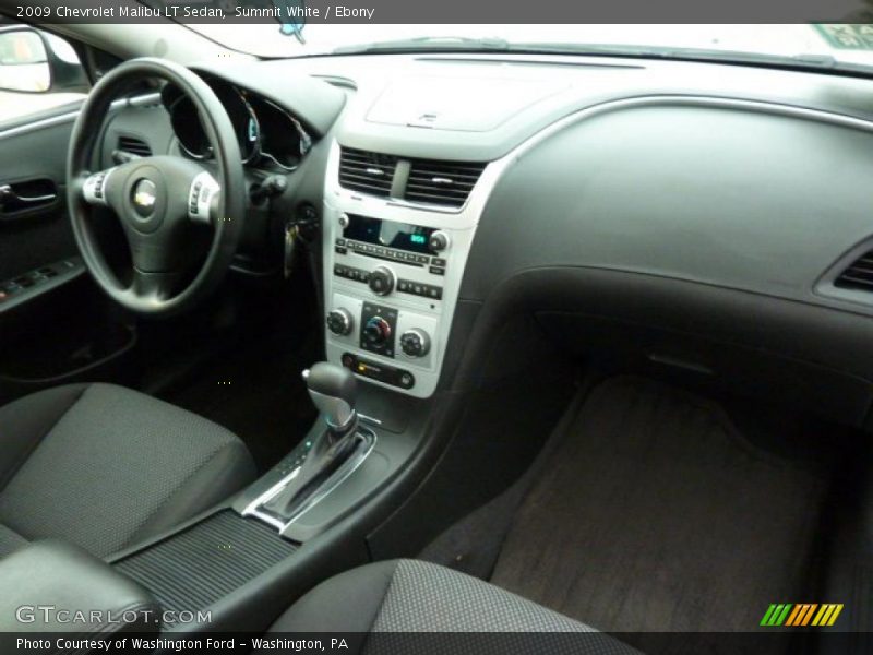 Summit White / Ebony 2009 Chevrolet Malibu LT Sedan