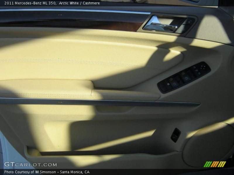Arctic White / Cashmere 2011 Mercedes-Benz ML 350