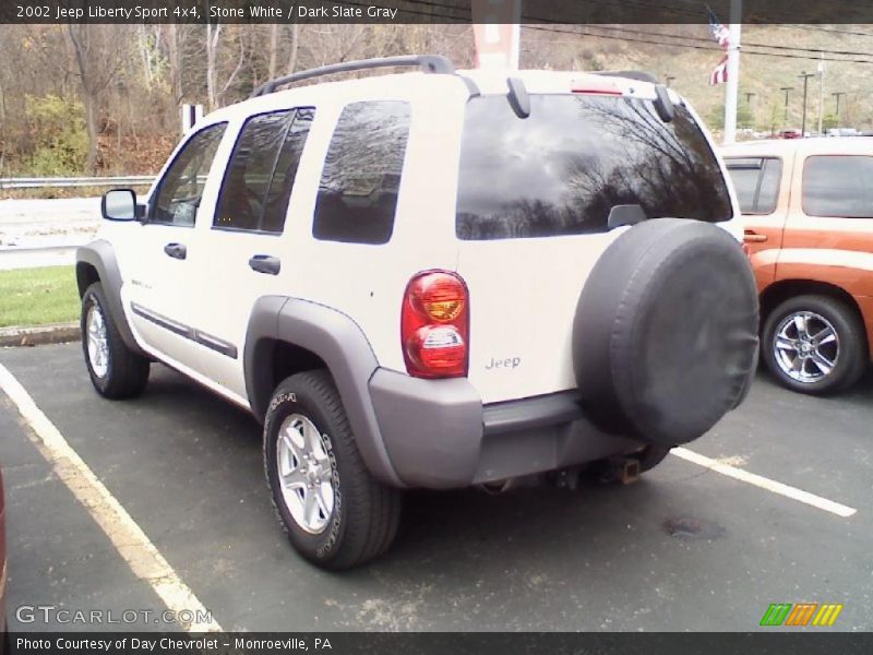 Stone White / Dark Slate Gray 2002 Jeep Liberty Sport 4x4