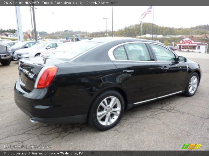 Tuxedo Black Metallic / Light Camel/Olive Ash 2010 Lincoln MKS AWD