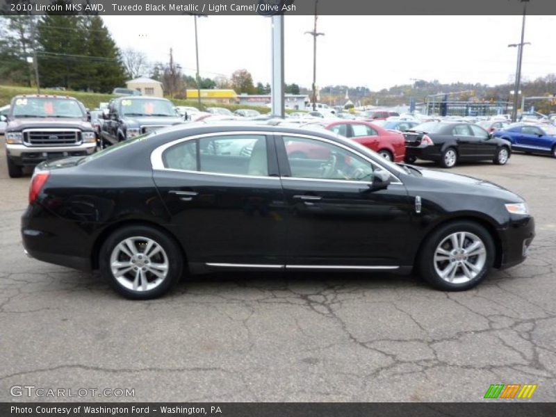 Tuxedo Black Metallic / Light Camel/Olive Ash 2010 Lincoln MKS AWD