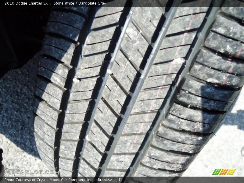 Stone White / Dark Slate Gray 2010 Dodge Charger SXT