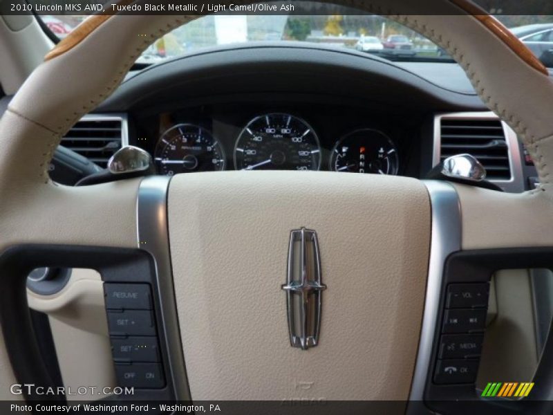  2010 MKS AWD Steering Wheel
