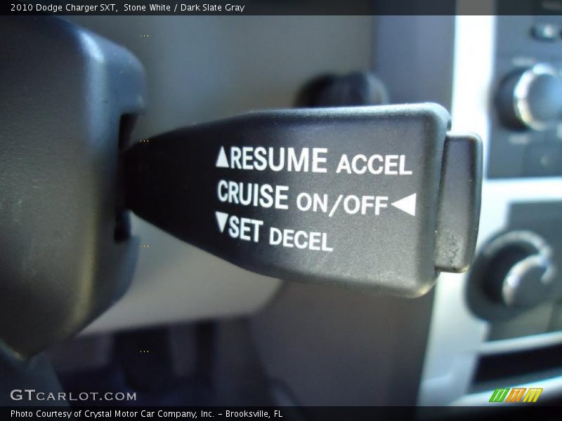 Stone White / Dark Slate Gray 2010 Dodge Charger SXT