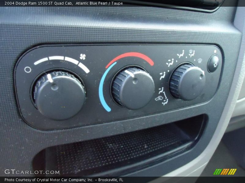 Atlantic Blue Pearl / Taupe 2004 Dodge Ram 1500 ST Quad Cab