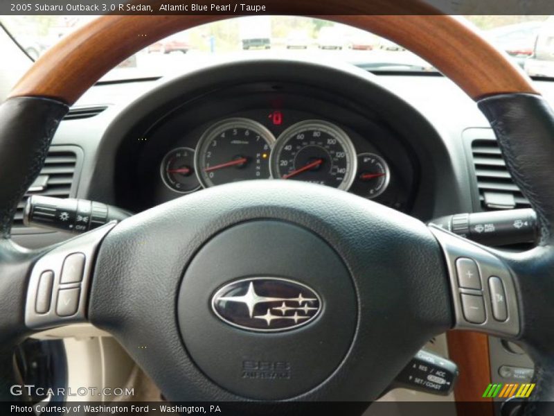  2005 Outback 3.0 R Sedan Steering Wheel